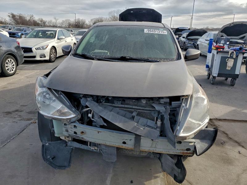 Фото 5 - NISSAN VERSA