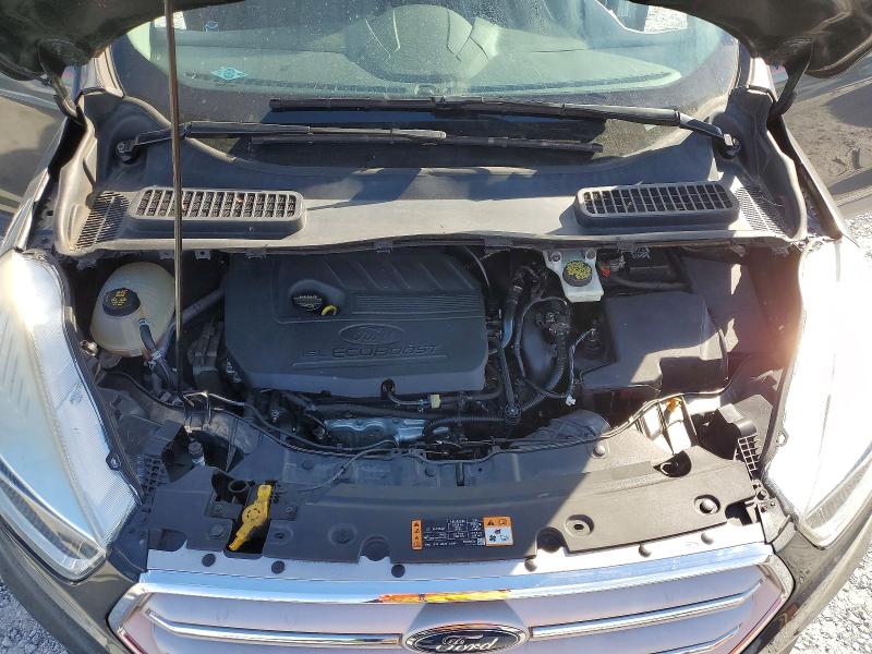 Фото 12 - FORD ESCAPE