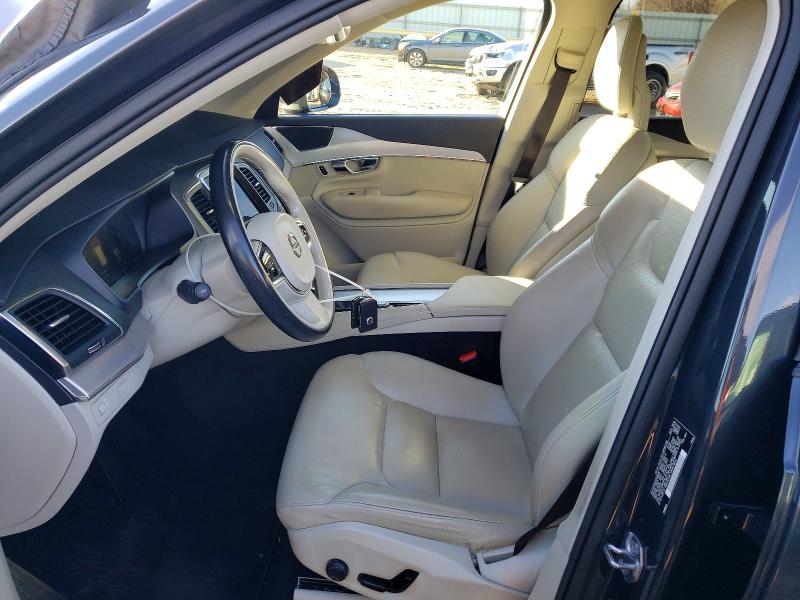 Фото 7 - VOLVO XC90