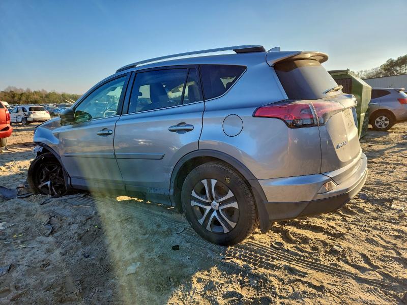 Фото 2 - TOYOTA RAV4