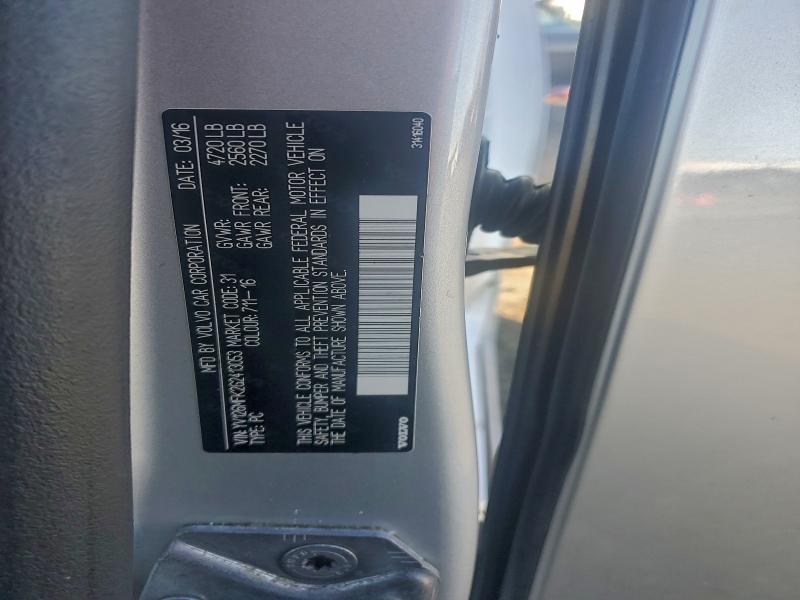 Фото 13 - VOLVO S60