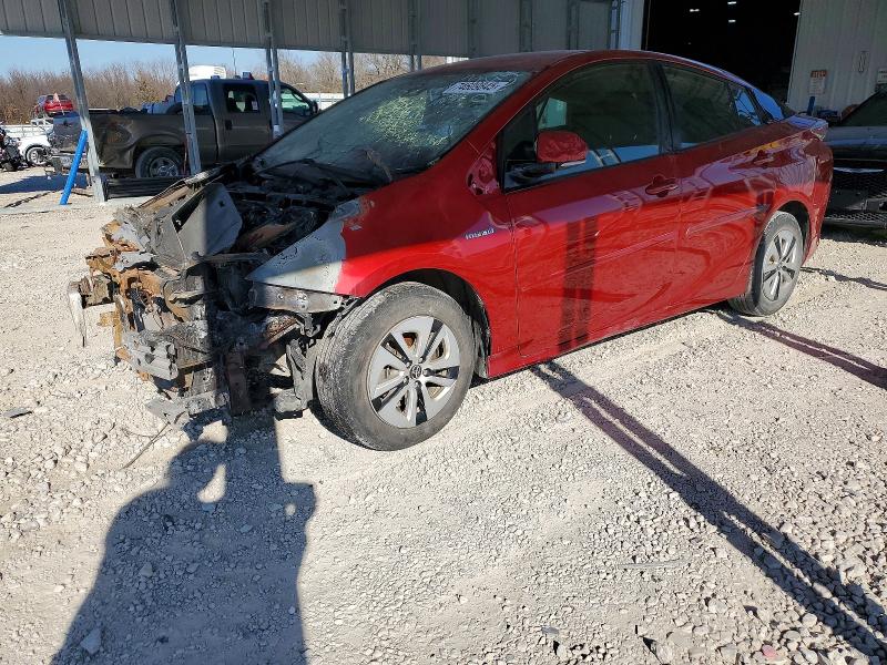 Фото 1 - TOYOTA PRIUS