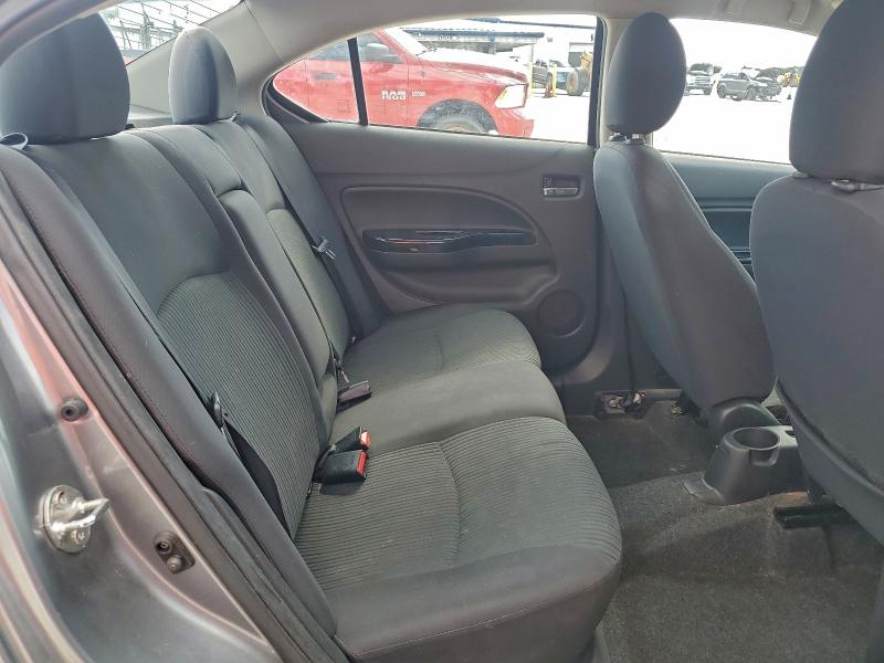 Фото 10 - MITSUBISHI MIRAGE