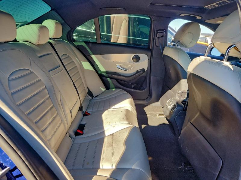 Фото 10 - MERCEDES-BENZ C-CLASS