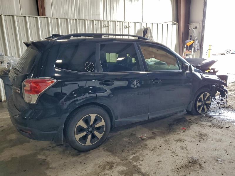 Фото 3 - SUBARU FORESTER