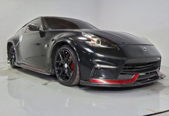 Фото 1 - NISSAN 370Z