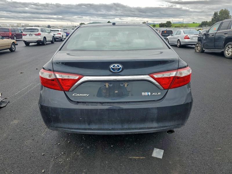 Фото 6 - TOYOTA CAMRY