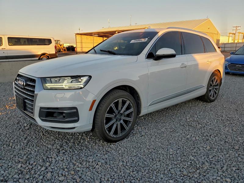 Фото 1 - AUDI Q7