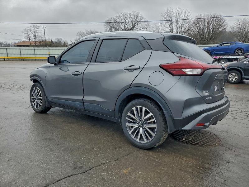 Фото 2 - NISSAN KICKS