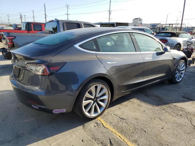 Фото 3 - TESLA MODEL 3