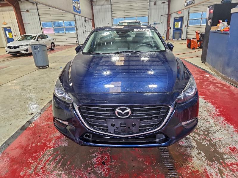 Фото 5 - MAZDA 3