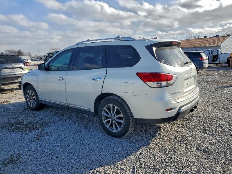 Фото 2 - NISSAN PATHFINDER