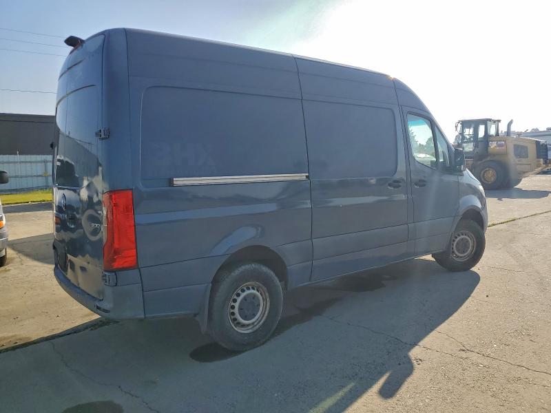 Фото 3 - MERCEDES-BENZ SPRINTER
