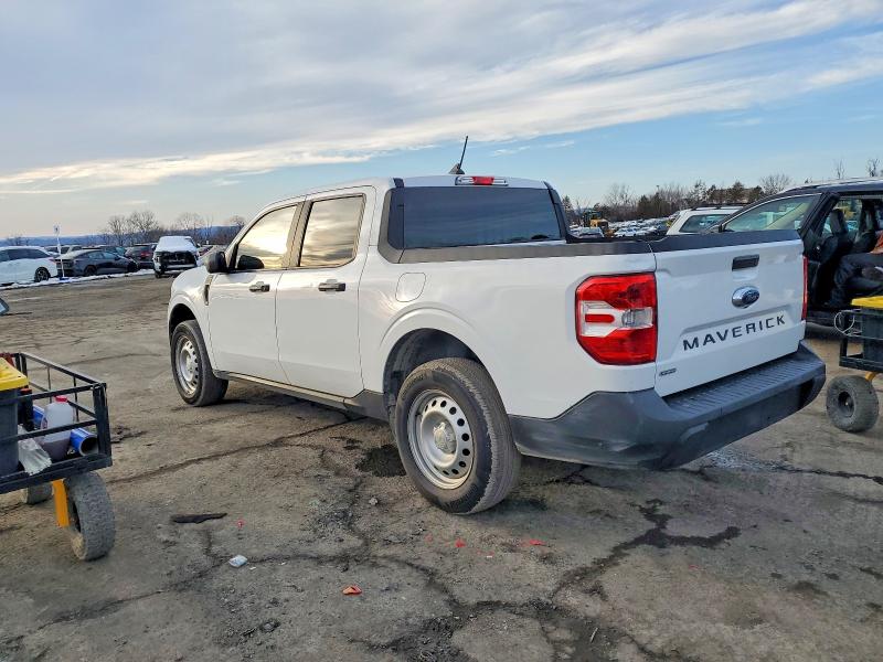 Фото 2 - FORD MAVERICK