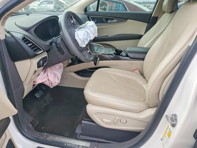 Фото 7 - LINCOLN NAUTILUS