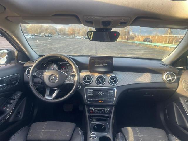 Фото 9 - MERCEDES-BENZ GLA-CLASS