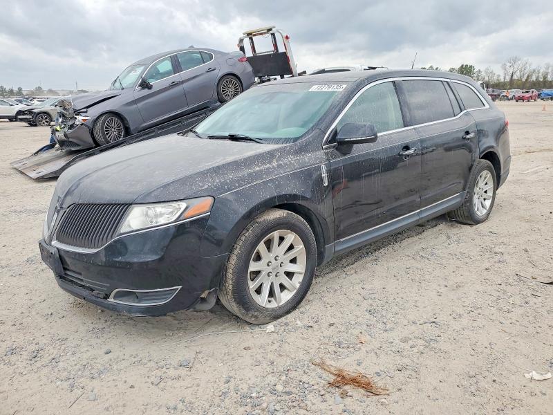 Фото 1 - LINCOLN MKT