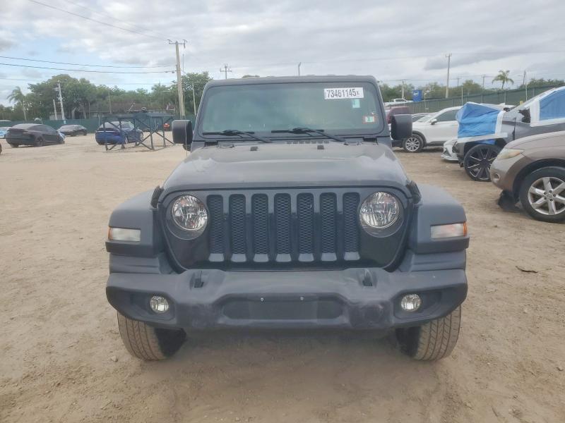 Фото 5 - JEEP WRANGLER