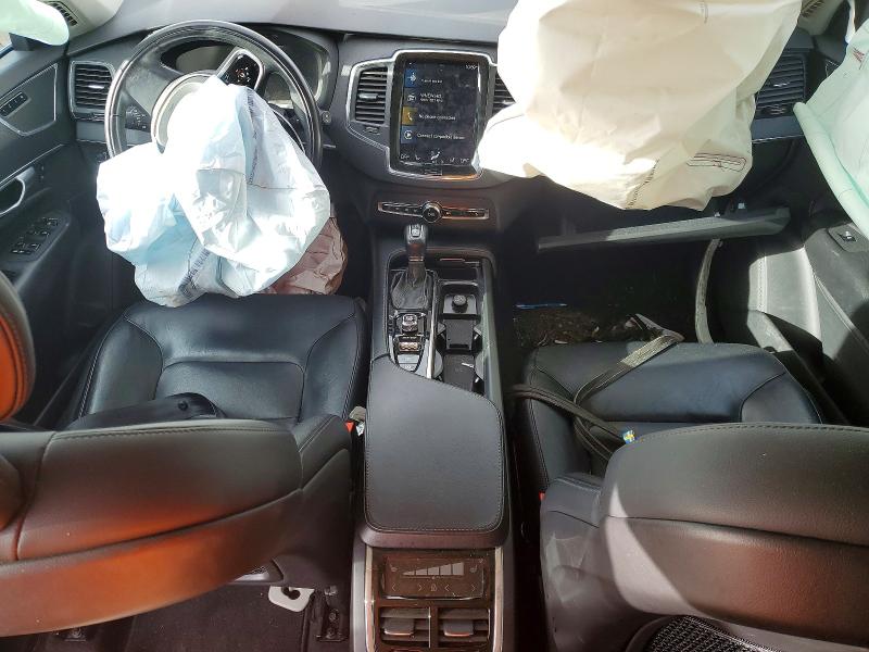 Фото 8 - VOLVO XC90