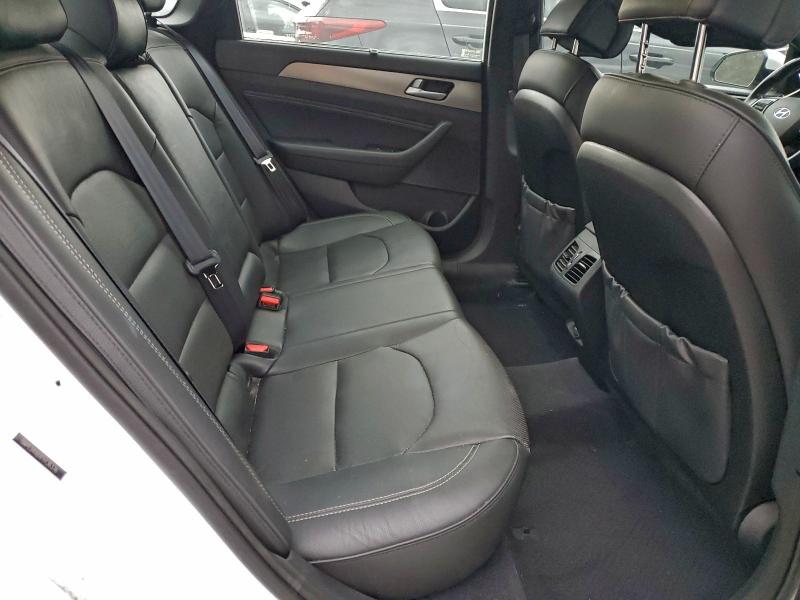 Фото 10 - HYUNDAI SONATA