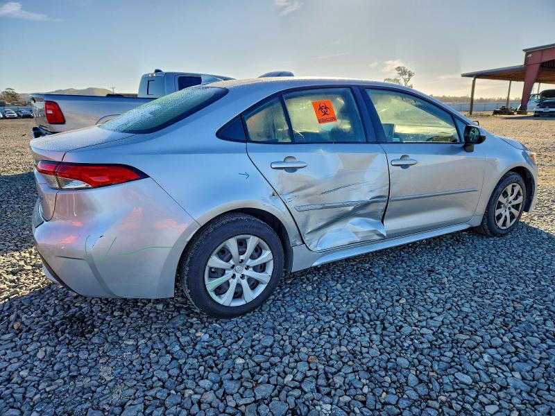 Фото 3 - TOYOTA COROLLA