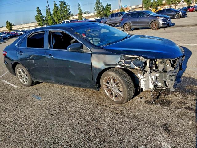 Фото 4 - TOYOTA CAMRY