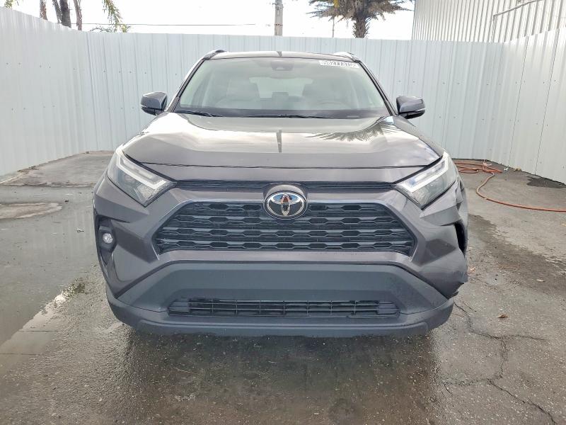 Фото 5 - TOYOTA RAV4