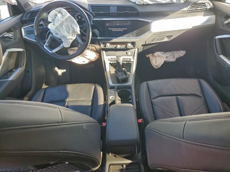 Фото 8 - AUDI Q3