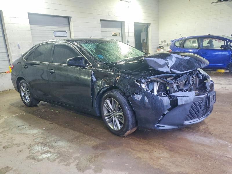 Фото 4 - TOYOTA CAMRY