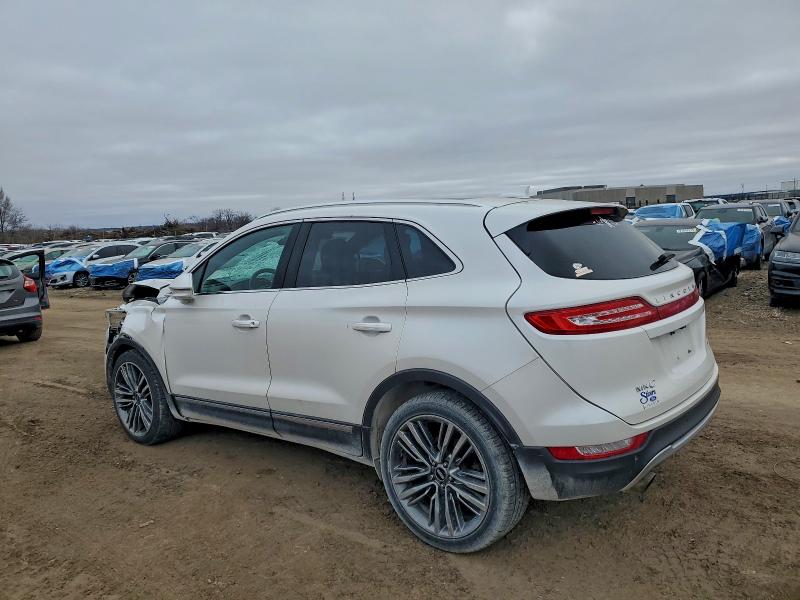 Фото 2 - LINCOLN MKZ