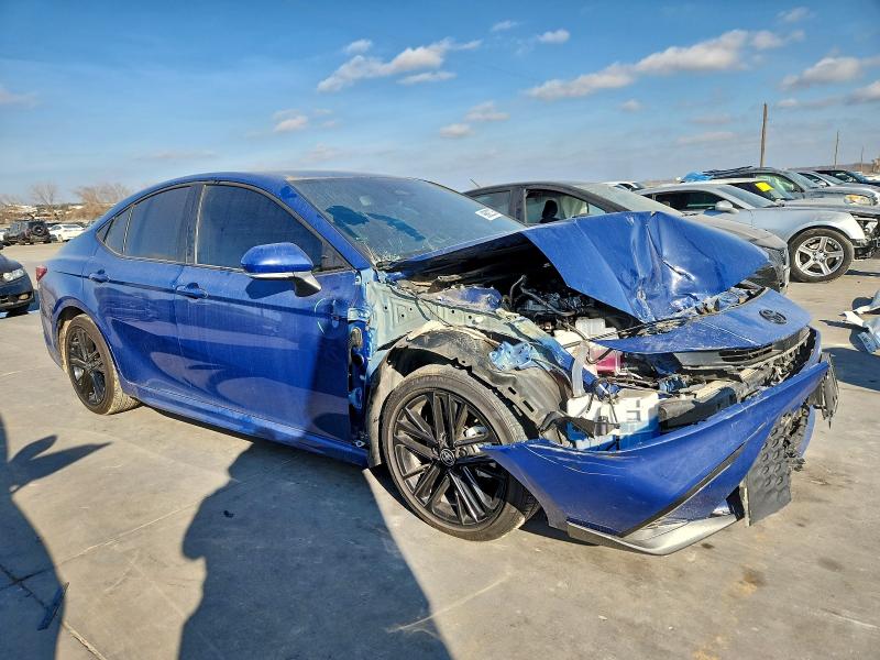 Фото 4 - TOYOTA CAMRY