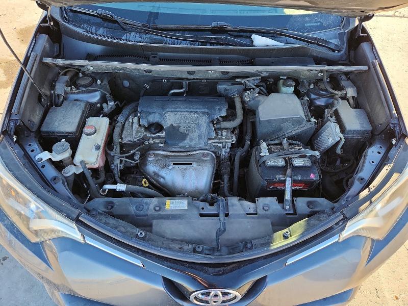 Фото 12 - TOYOTA RAV4