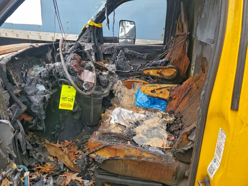 Фото 7 - GMC SAVANA