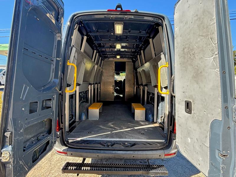MERCEDES-BENZ SPRINTER 2019 VIN WD4PF1CD8KP143442
