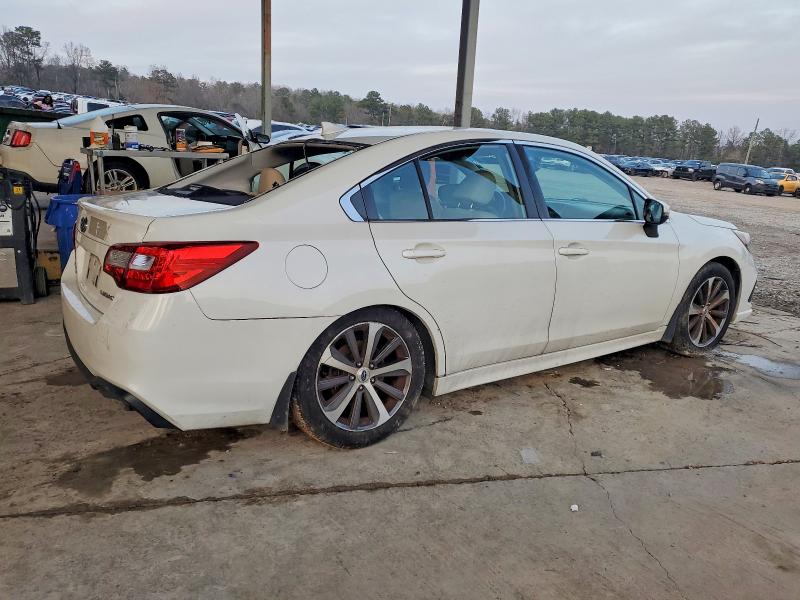 Фото 3 - SUBARU LEGACY