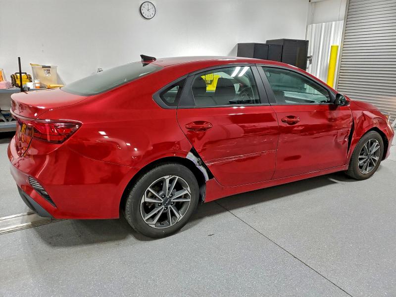 Фото 3 - KIA FORTE