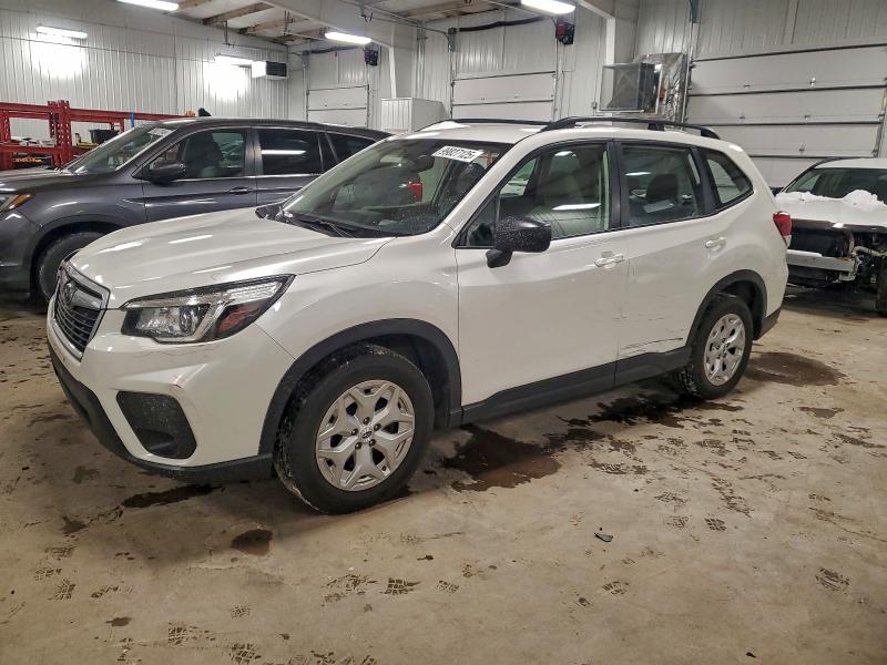 Фото 1 - SUBARU FORESTER