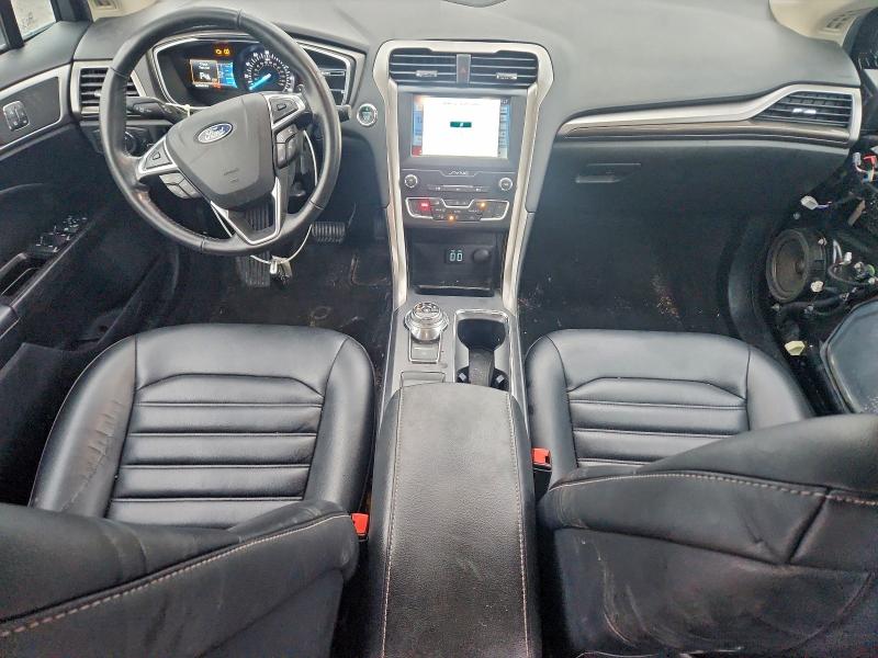 Фото 8 - FORD FUSION