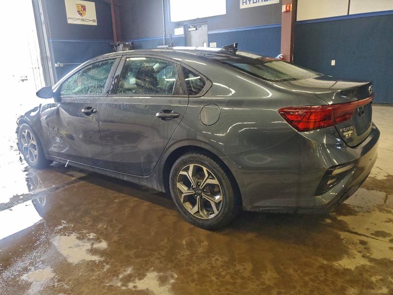 Фото 2 - KIA FORTE