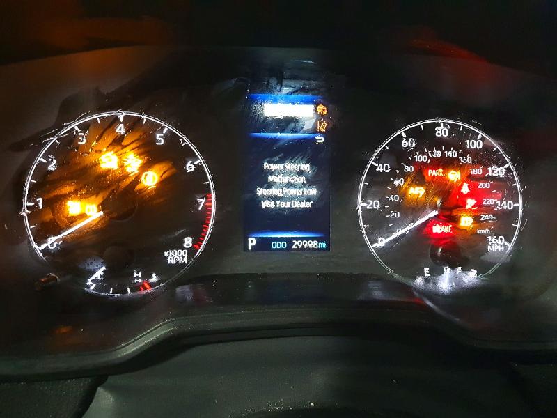 Фото 9 - TOYOTA COROLLA CR