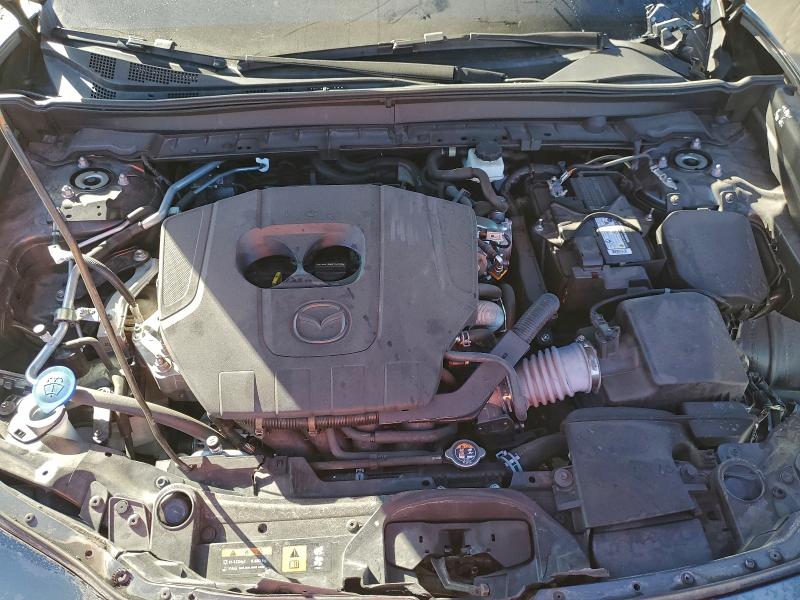 Фото 12 - MAZDA CX30