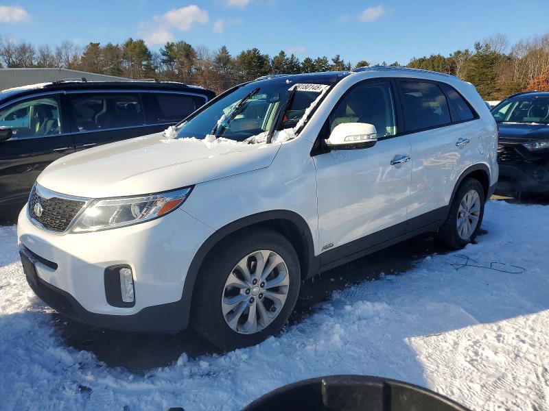 Фото 1 - KIA SORENTO