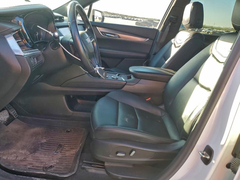 Фото 7 - CADILLAC XT6