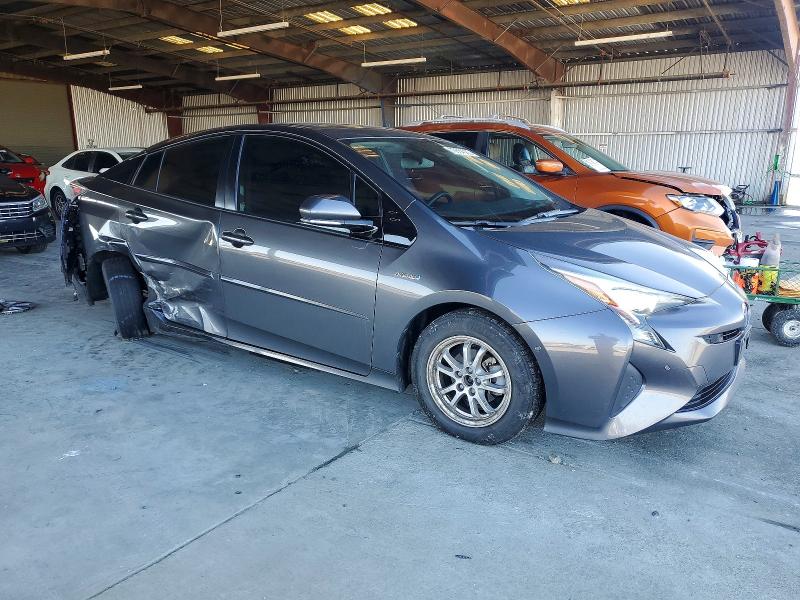 Фото 4 - TOYOTA PRIUS