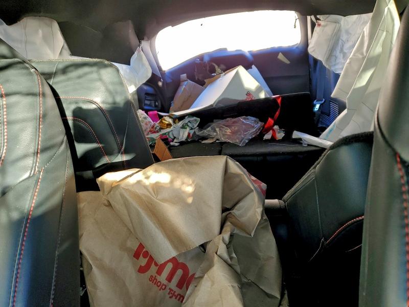 Фото 10 - FORD EXPLORER