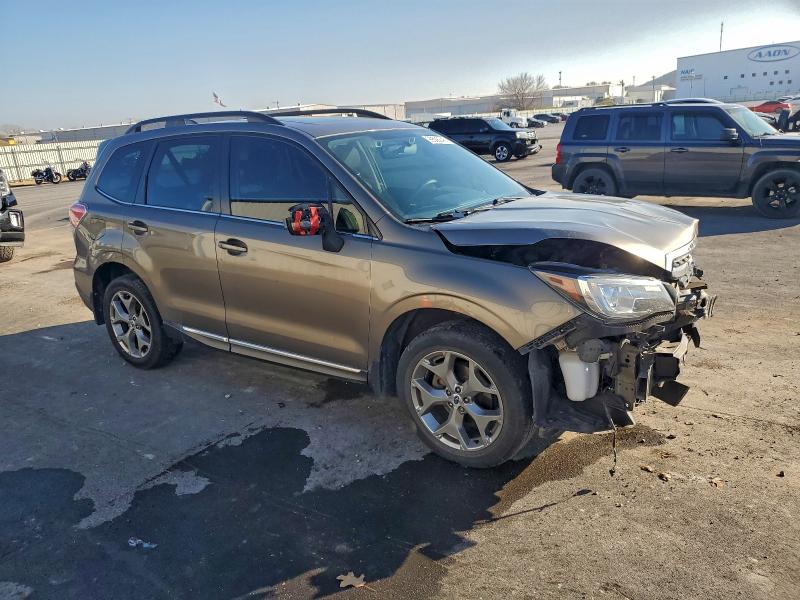 Фото 4 - SUBARU FORESTER