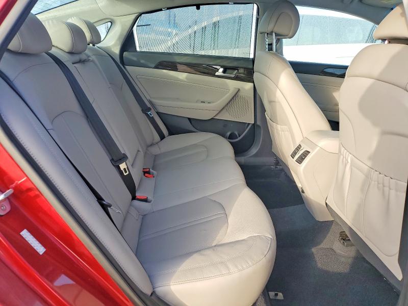 Фото 10 - HYUNDAI SONATA