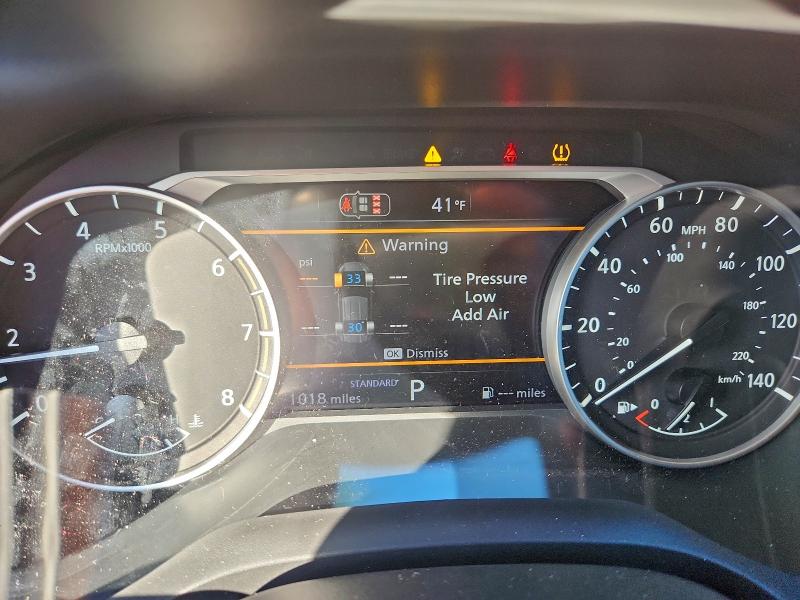 Фото 9 - NISSAN ROGUE