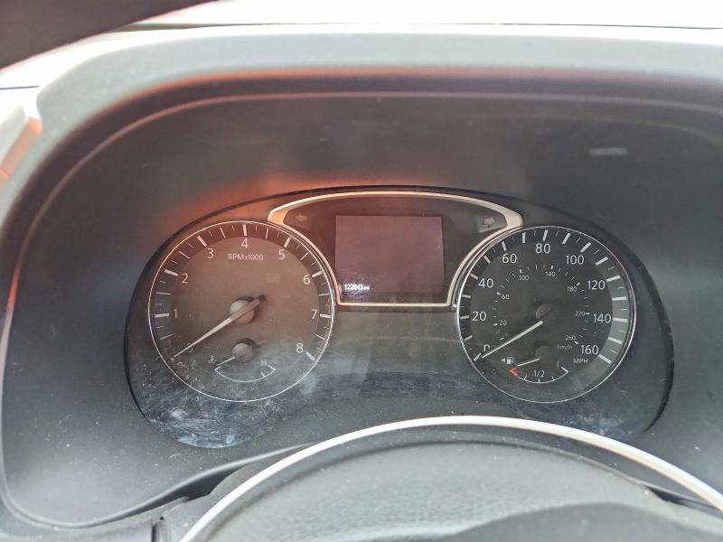 Фото 9 - NISSAN PATHFINDER