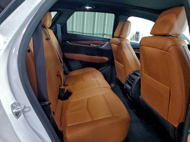 Фото 11 - CADILLAC XT5